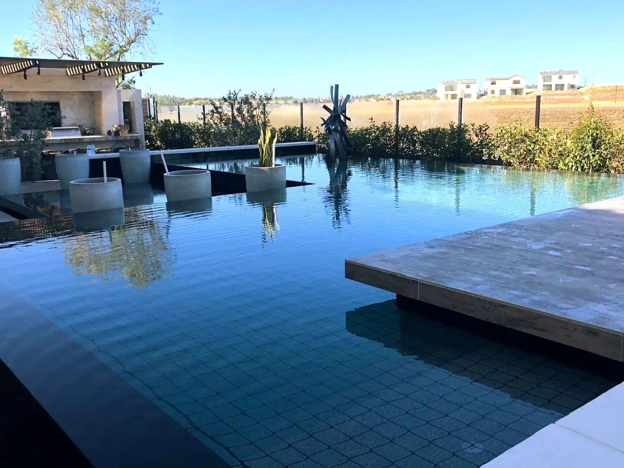 Professional Pool Cleaning Services