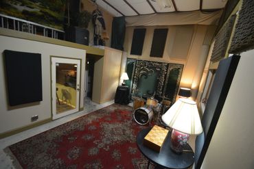 Tracking Room