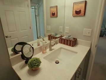 Picture of a washbasin