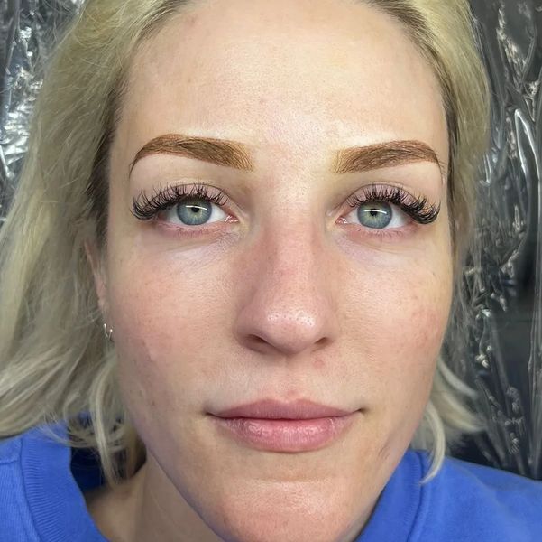 Ombre Brows & Volume Lashes