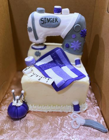 Sewing Machine Cake