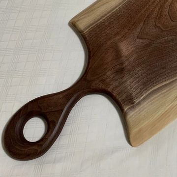 Cutting Board with Curved Handle Style 1