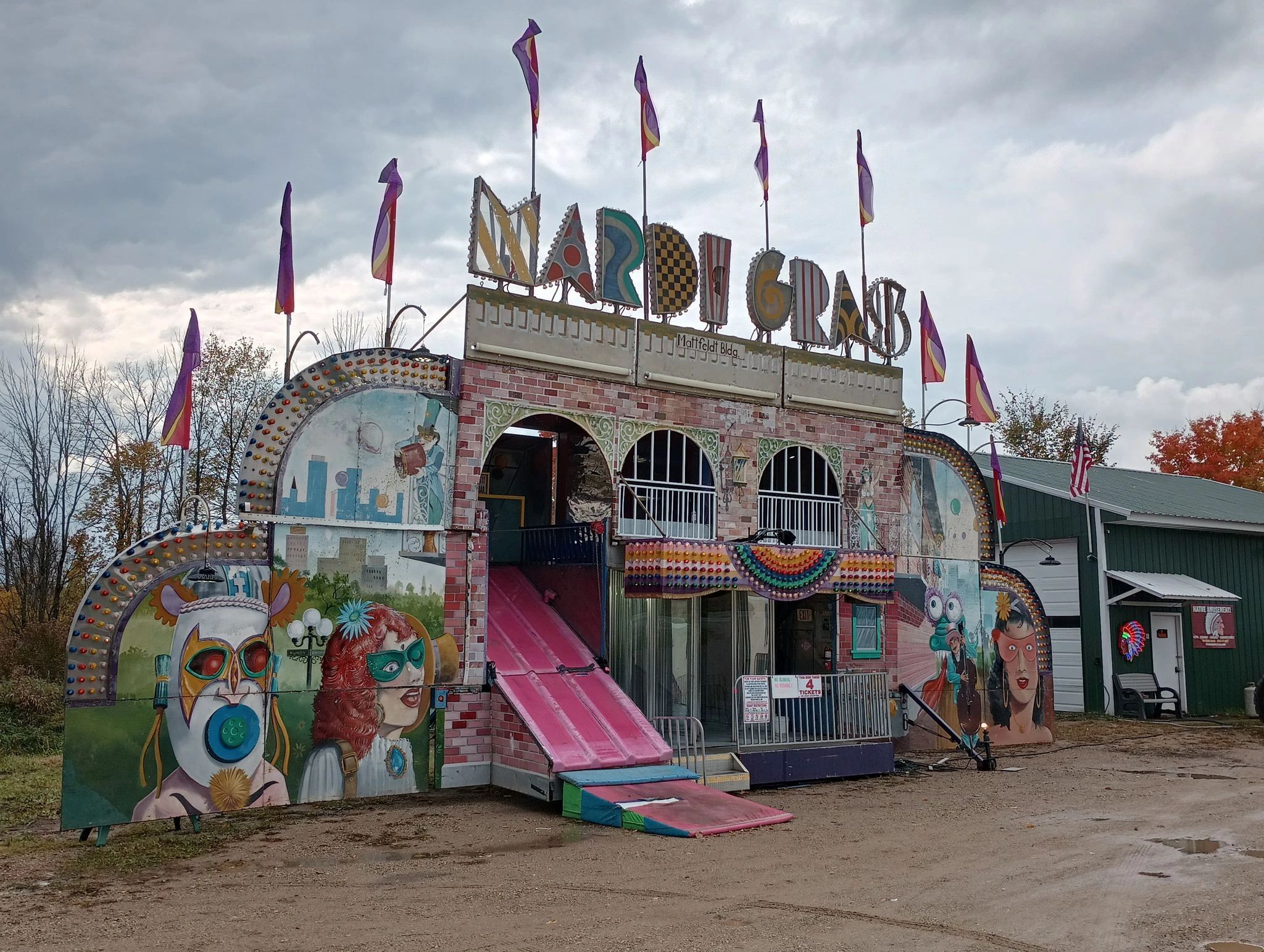 mardi gras fun house