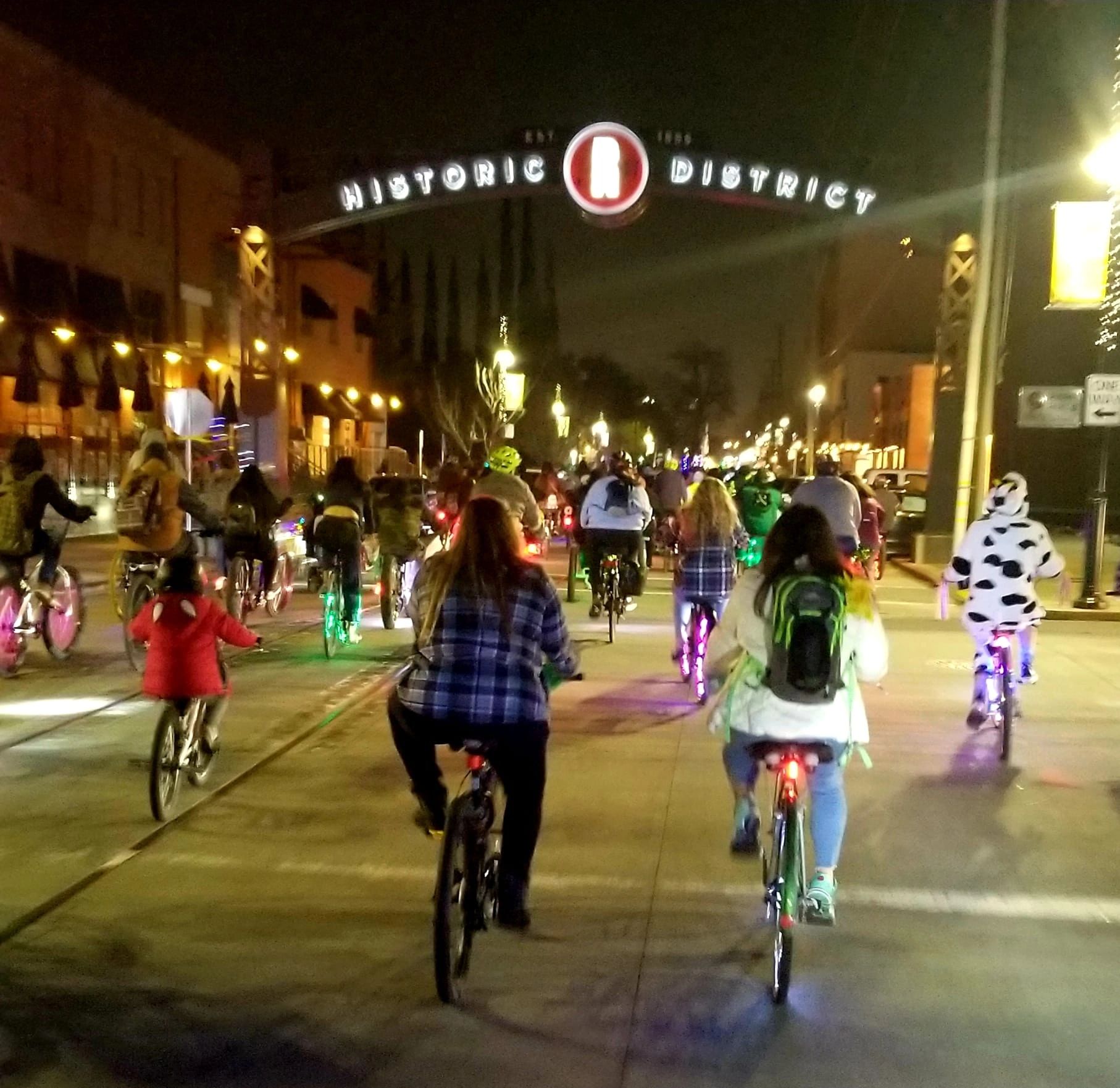 Bike Party Sacramento.com