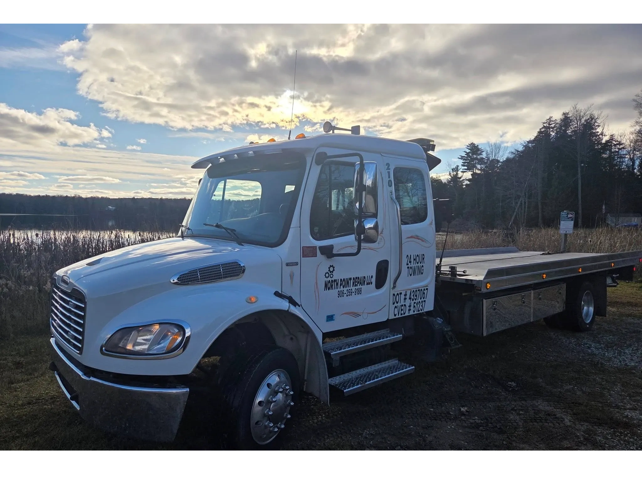 North Point Repair LLC - Newberry logo