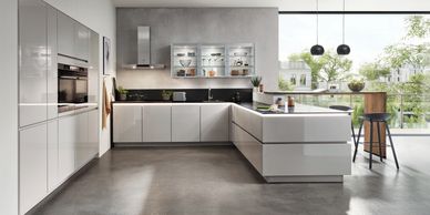 Nobilia Line-N handleless Lux Satin Grey high-gloss kitchen