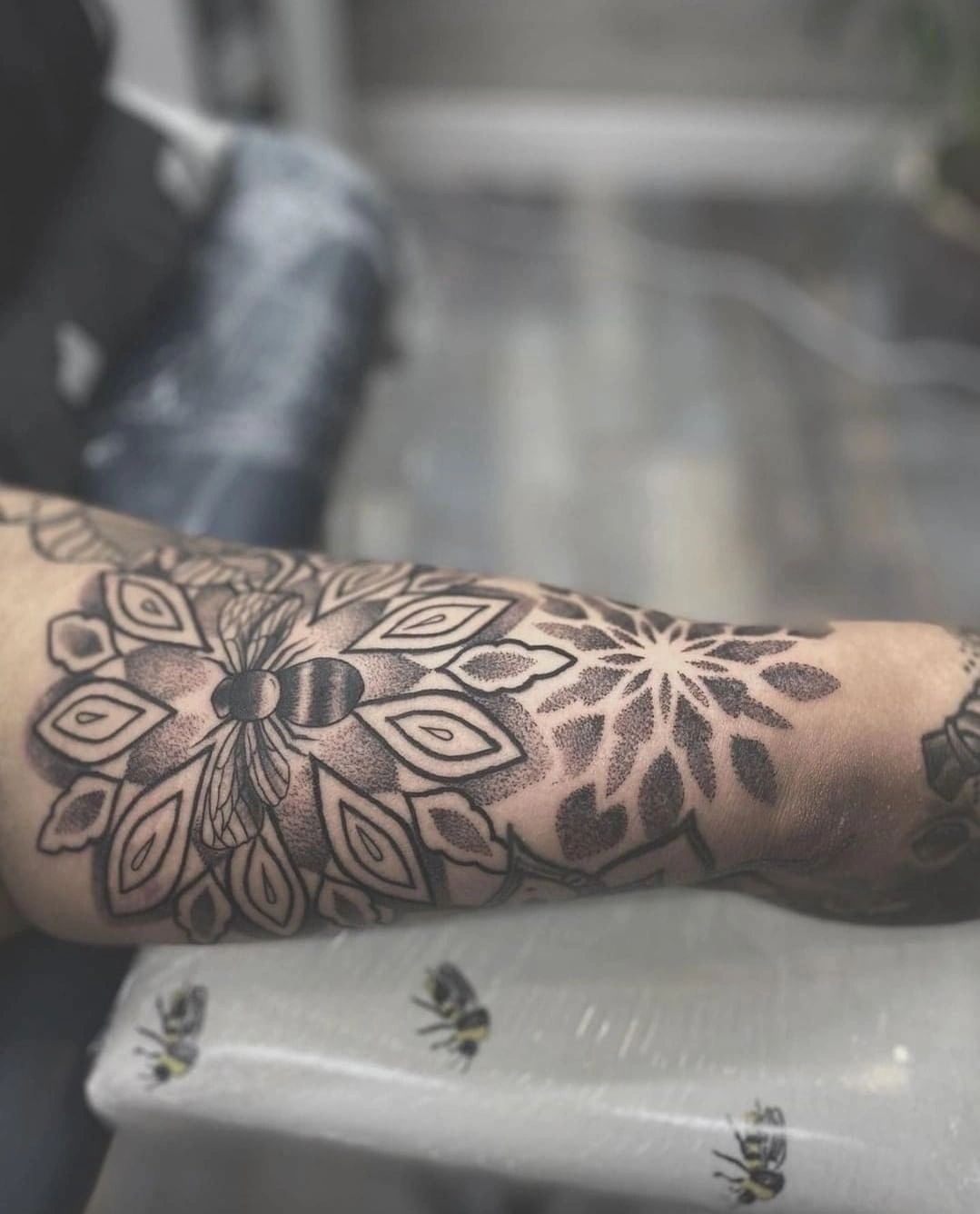 Dotwork Tattoos and All About Its History Features Design Ideas