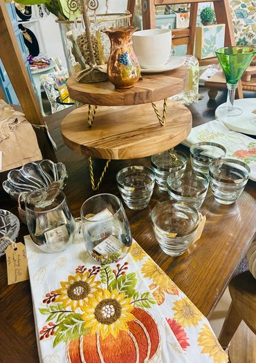 Vintage Barware, Wood Cake Riser, Fall Dish Towel
