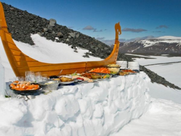 Food on Snow