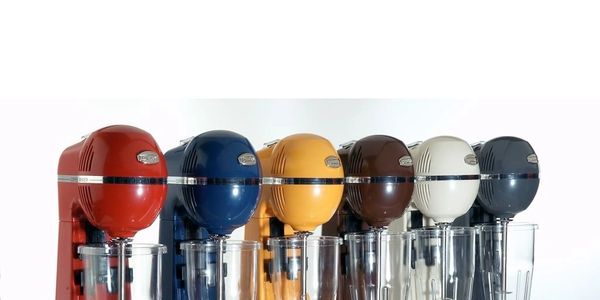 Appliances for the bar and catering sector, bar mixer, milk shake maker, colourful, on trend