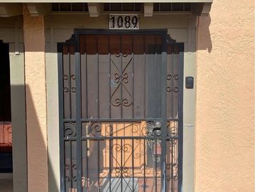 1089 S Calle de las Casitas
One Bedroom, One Bath
$900/mo plus utilities. Click through to Facebook 