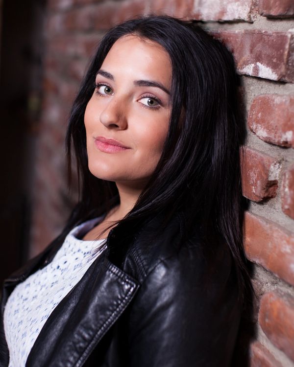 headshot