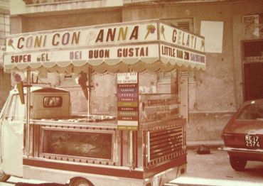 Ape, Vespa, Piaggio, Gelato, Gelatiere, Gelatatio, Granita, Messina, Gelato Messina, Cremeria DeLuca