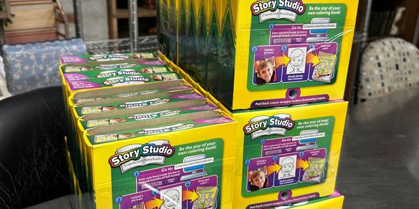 Free packs of crayons for art teachers