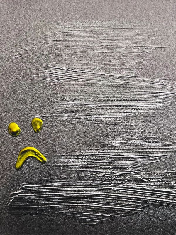 Minimal contemporary artwork by Artifice Décédé exploring silence, texture, emotion and symbolic min