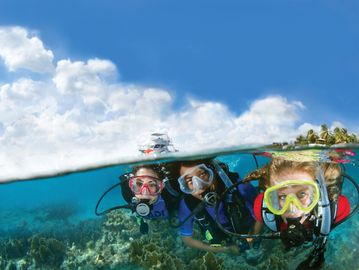 PADI-cours de plongée-sous-marine-initiation-discover scuba diving-dsd-