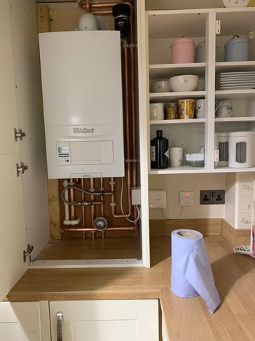 New Vaillant combi boiler along with additional data parts for an amazing 12 year warranty. 