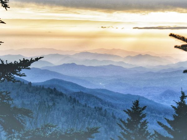 Sunset mountain views from Water Rock Knob overlook on the Blue Ridge Parkway in North Carolina.