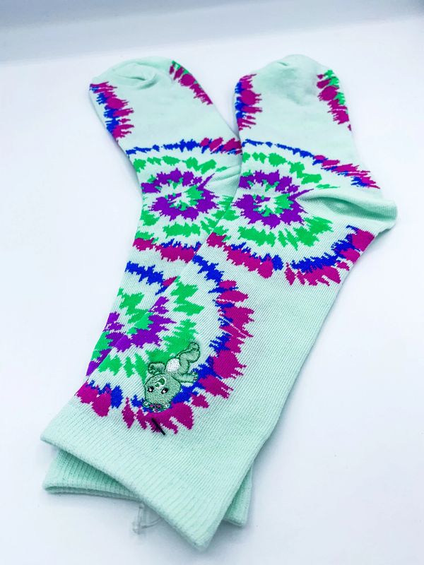 socks with tie dye design