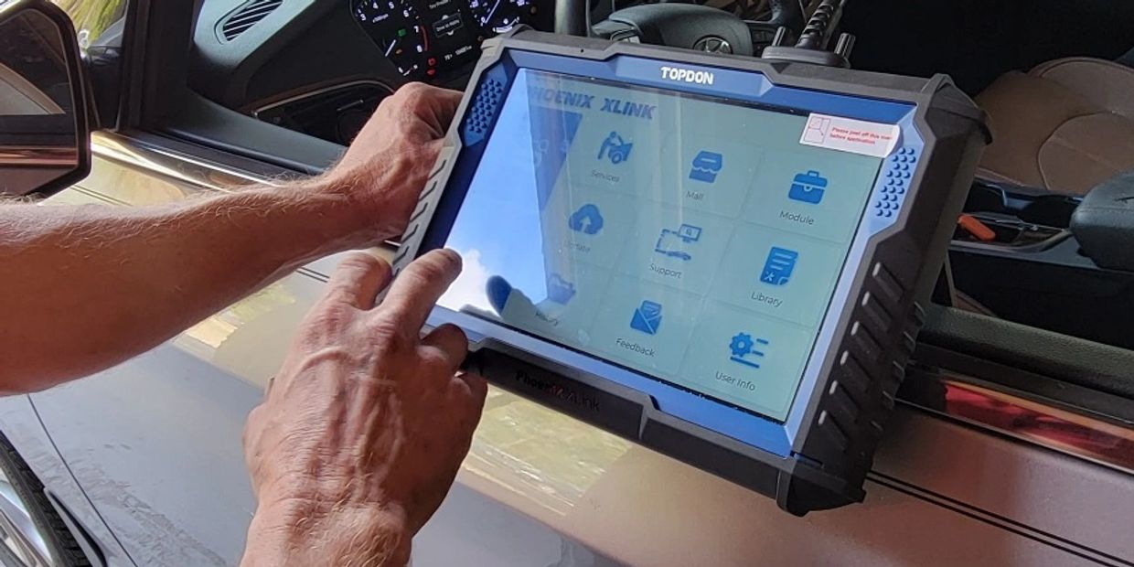 Advanced auto diagnostics service for Ave Maria drivers at Your Automotive Solution.