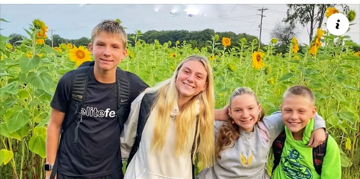 Our amazing kids.  We are so proud of them!  Bobby 15, Jessie 17, Sammi 12, and Johnny 10.
