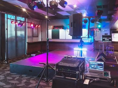 Quality pro sound lighting
Premium service
Premium sound equipment
Premium stage lighting & effects