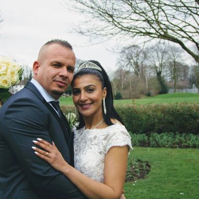 wedding couple portrait, candid love shot, natural light wedding, UK photographer, real moments