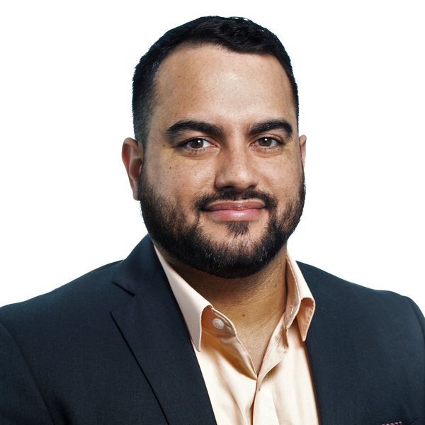 Headshot of Ricardo Alvarado