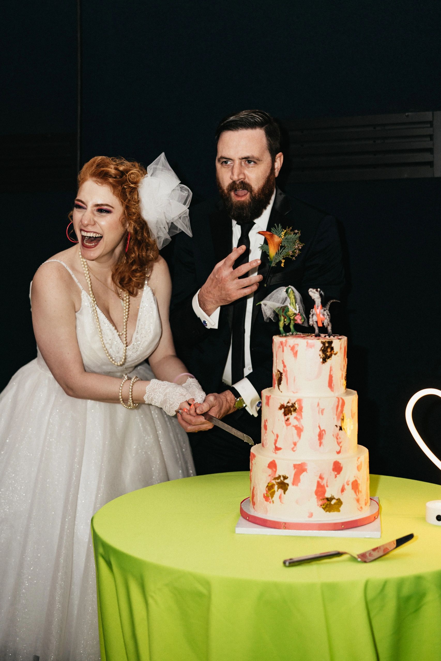 A Gatsby-Style Franklin Institute Wedding With The Coolest Selfie Station