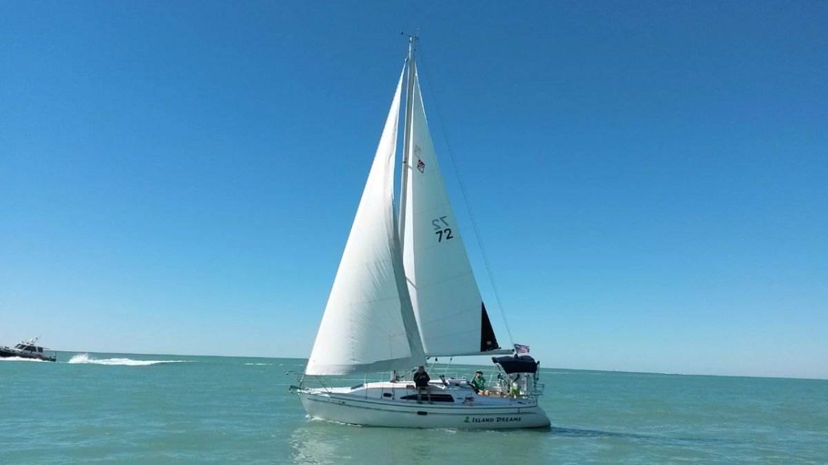 Island Dreams, Island Sailing's Catalina 309