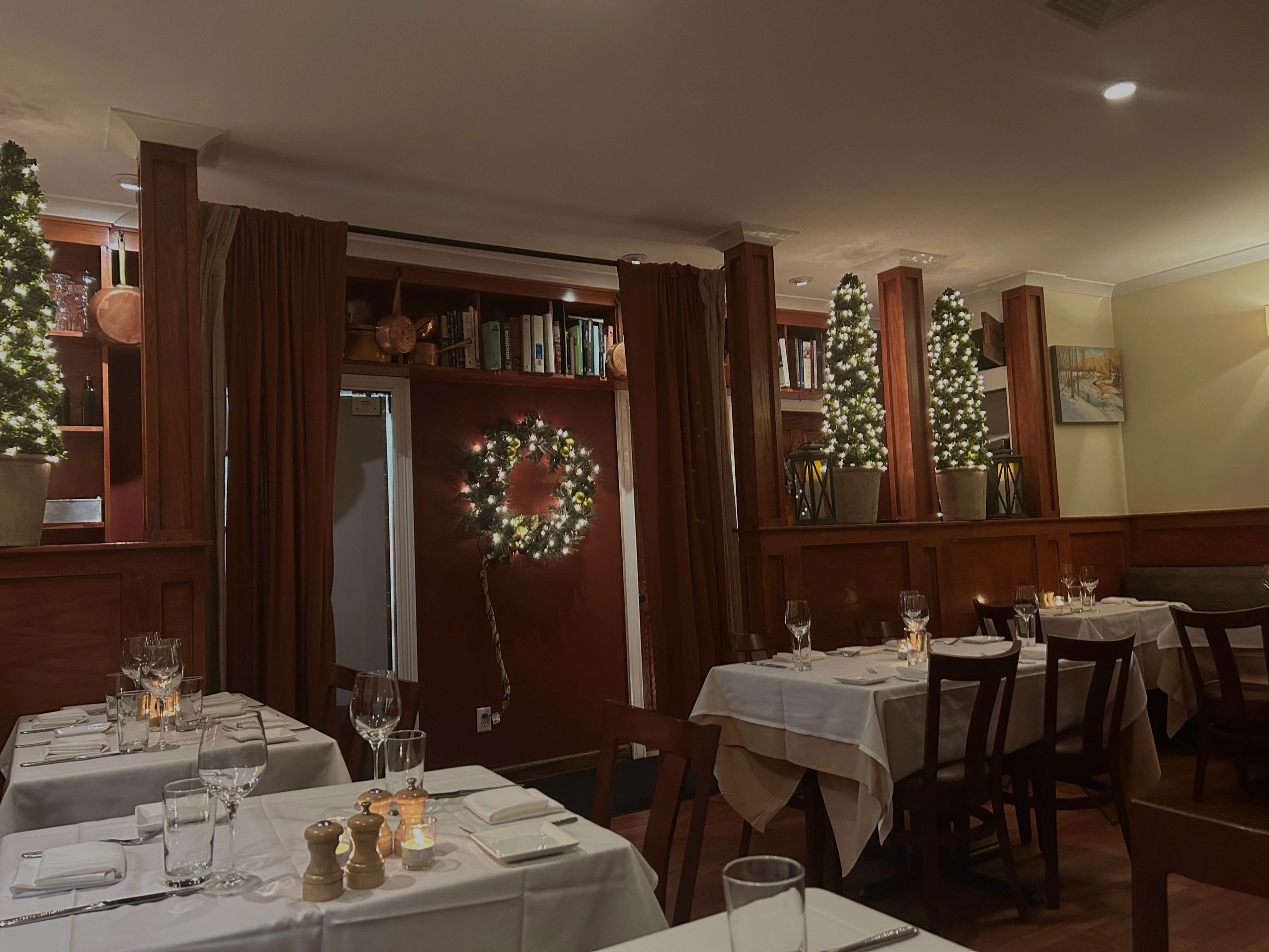 Tarry Tavern Best Restaurants, Farm to Table, American Restaurant