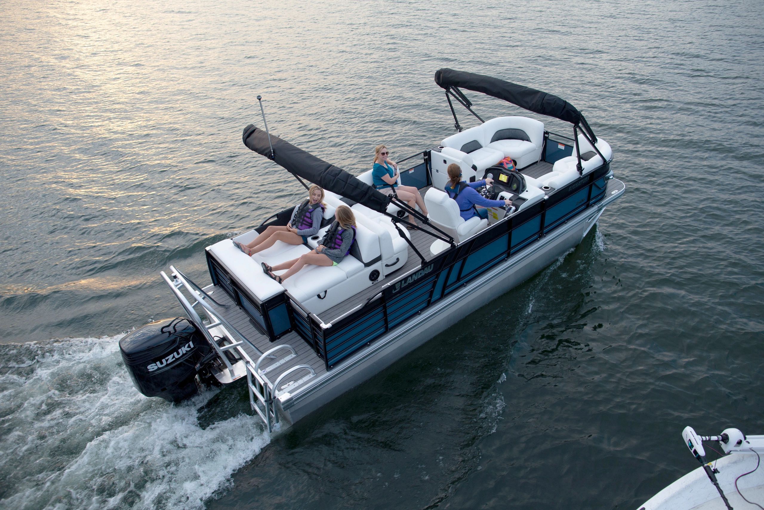 NEW LANDAU BOATS