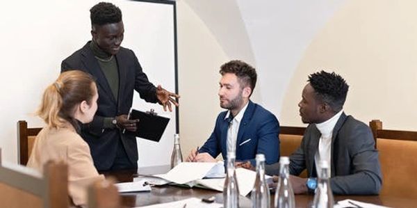 Business Strategies That Connect Businesses To Their Customers, commercial real estate, real estate 