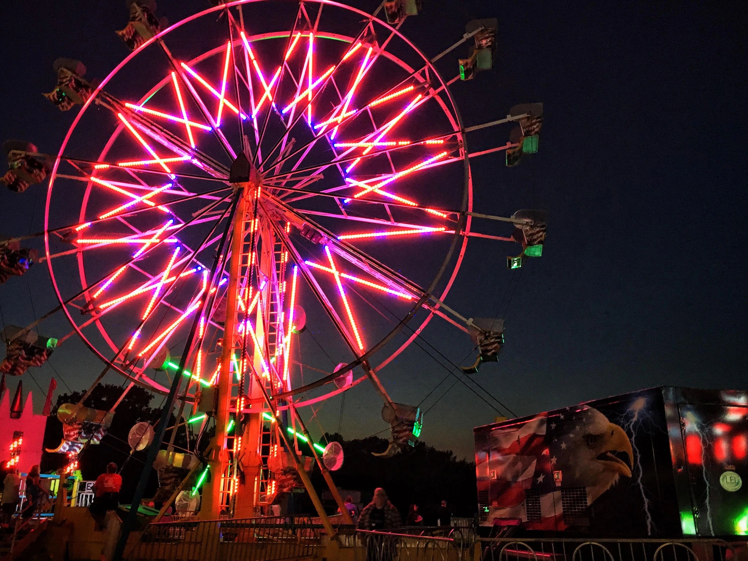 Experience Thrilling Amusement Rides at Yell County Fair