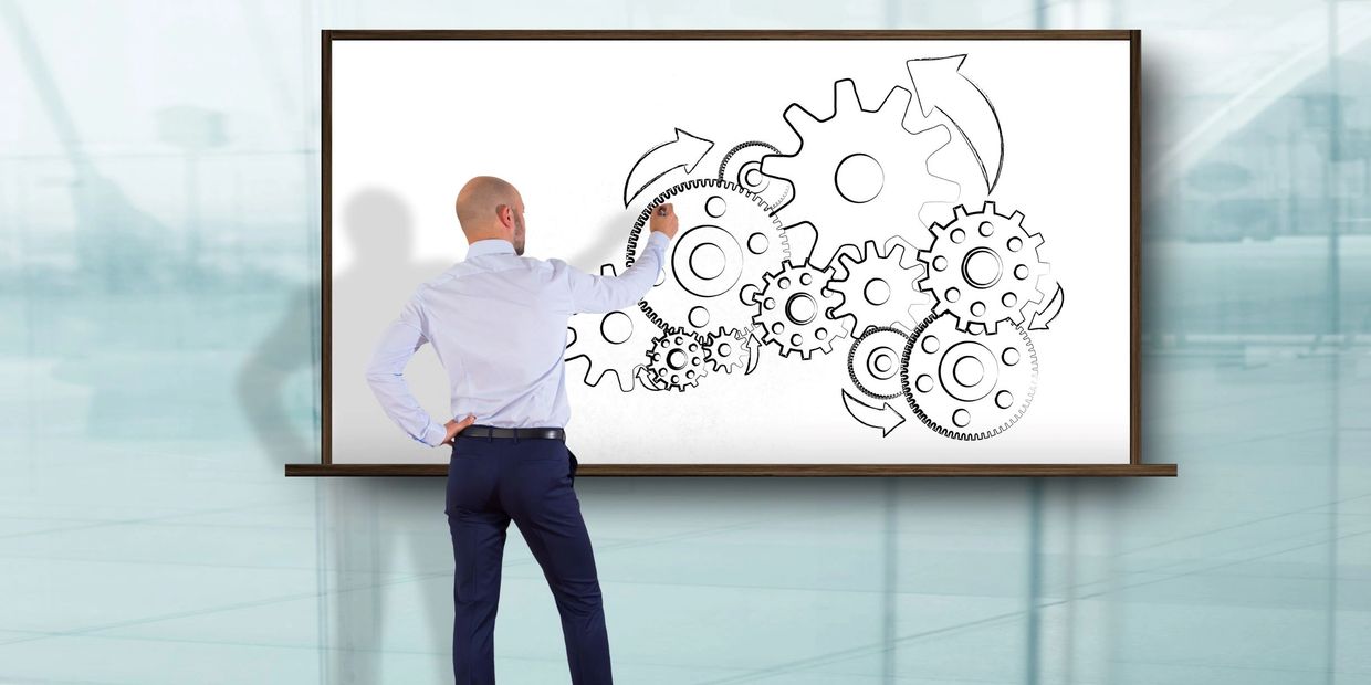 Business Consultants providing change management and organisational transformation services 