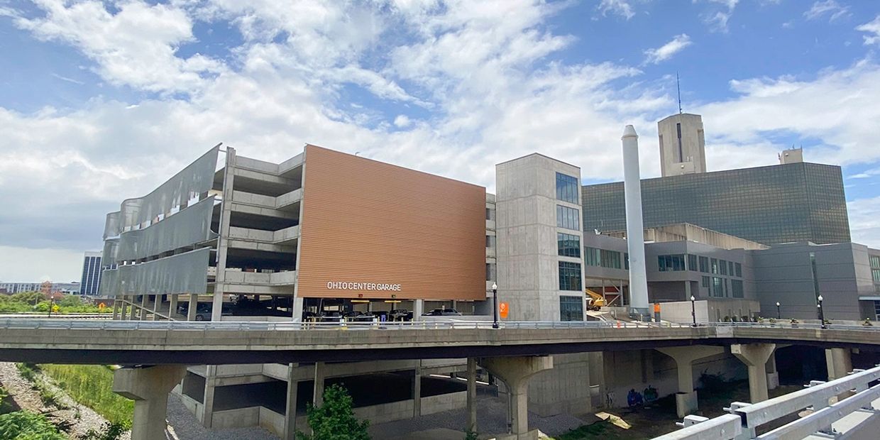 Columbus Ohio Parking Garage Exterior using Kaynemaile mesh