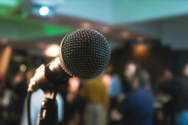 Microphone for karaoke