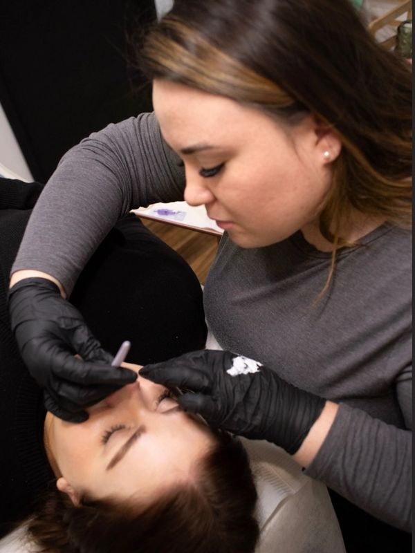 Cosmetic Tattoo in Freshwater