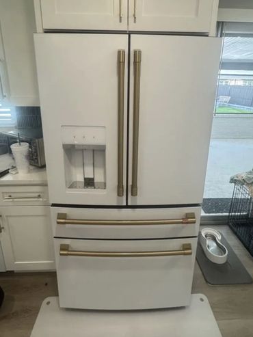 CAFE Fridge