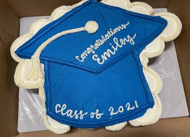 Graduation pull apart cake