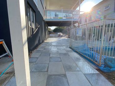 600 x 400 Pavers for a pool area