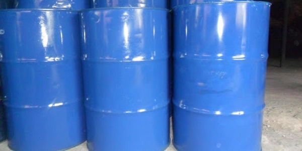 Chúng tôi cung cấp sỉ lẻ các loại dung môi pha sơn, chất đóng rắn, chất nhanh khô, chất chậm khô, ch