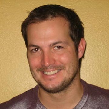 Headshot of Chris Daniels, Spider-Man 2 & 3 stunt double. Bookings via Stellar Appearances.