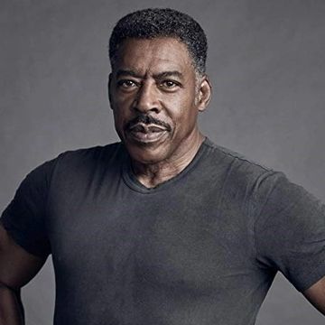 Headshot of Ernie Hudson, Winston Zeddemore in Ghostbusters. Bookings via Stellar Appearances.