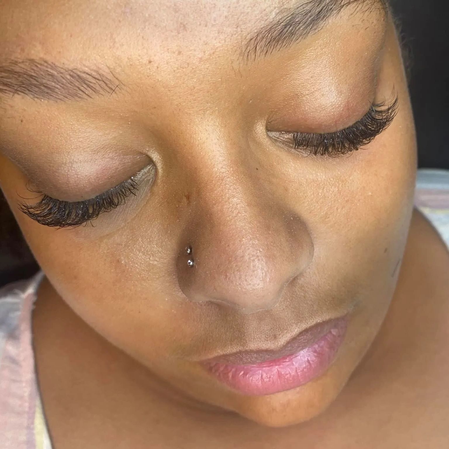 Natural Looking Lashes
Light Volume Lashes
Cat Eye Lashes