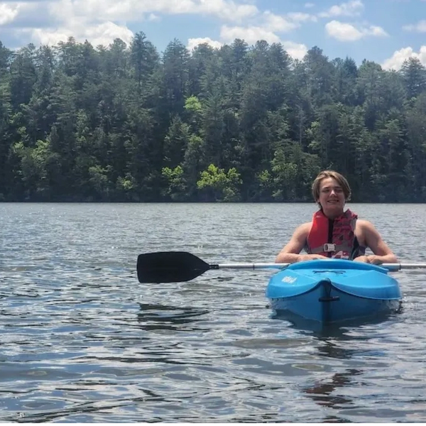 Kayak rentals! Our boat rentals service Lake Rhodhiss in North Carolina.