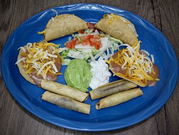 Sampler
mini tacos, mini tostadas