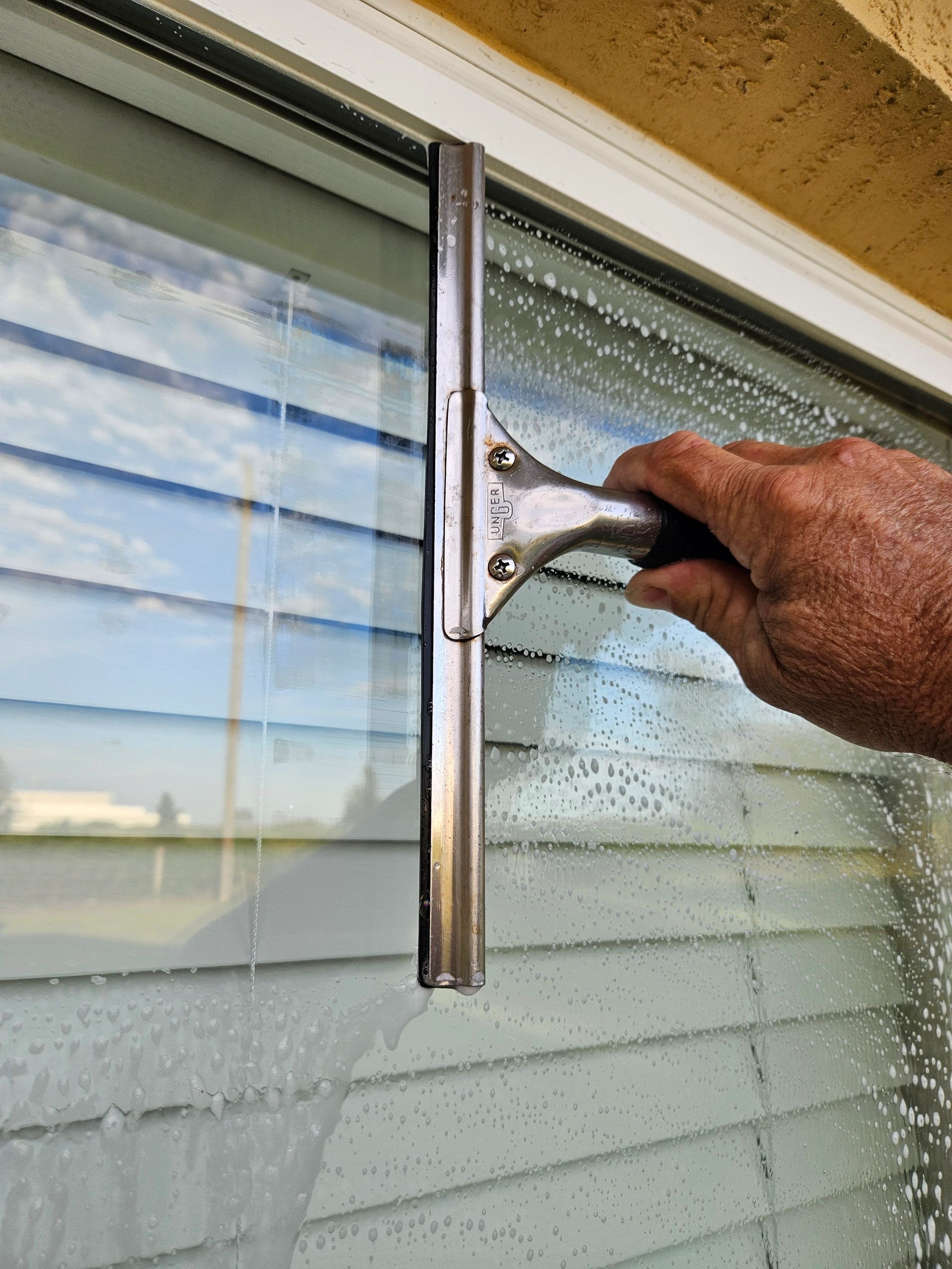 Ocala Window washing Quality Service You Can Trust windows frames ...