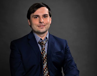 Matthew Holowatsch, Barrister, Solicitor & Notary Public in the Niagara Region
