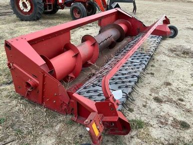 International 1015 — Combines & Heads lot at the Gran Consignment Sale — Spring 2026